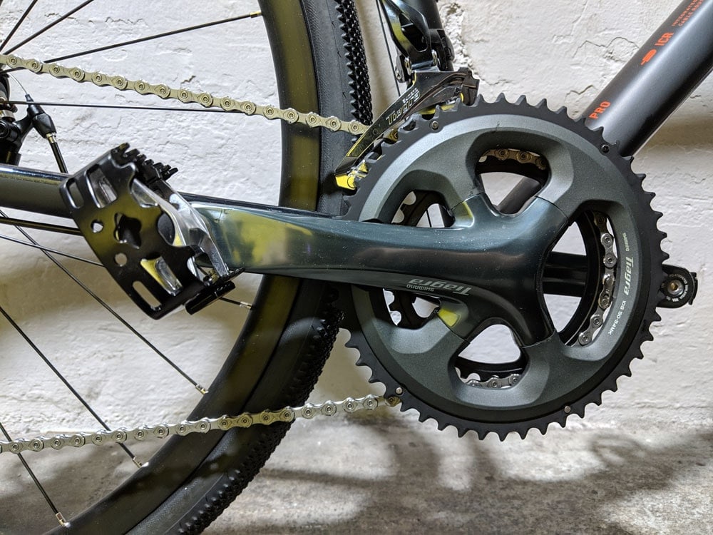 Nahaufnahme der Shimano Tiagra Schaltung am Cube Nuroad Pro 2019 Gravelbike.