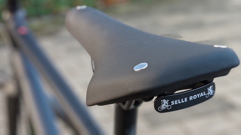 Nahaufnahme des Selle Royal Sattels am Cube Hyde Race 2020.