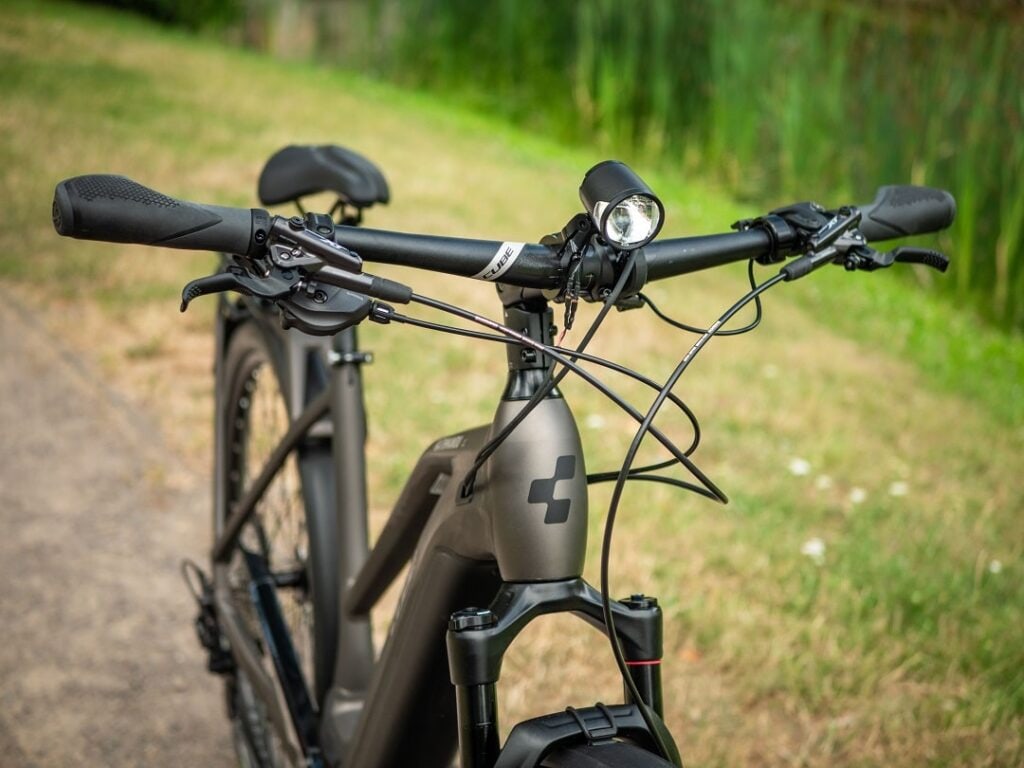 Test Cube Kathmandu Hybrid SLT 625 Trapez 2020