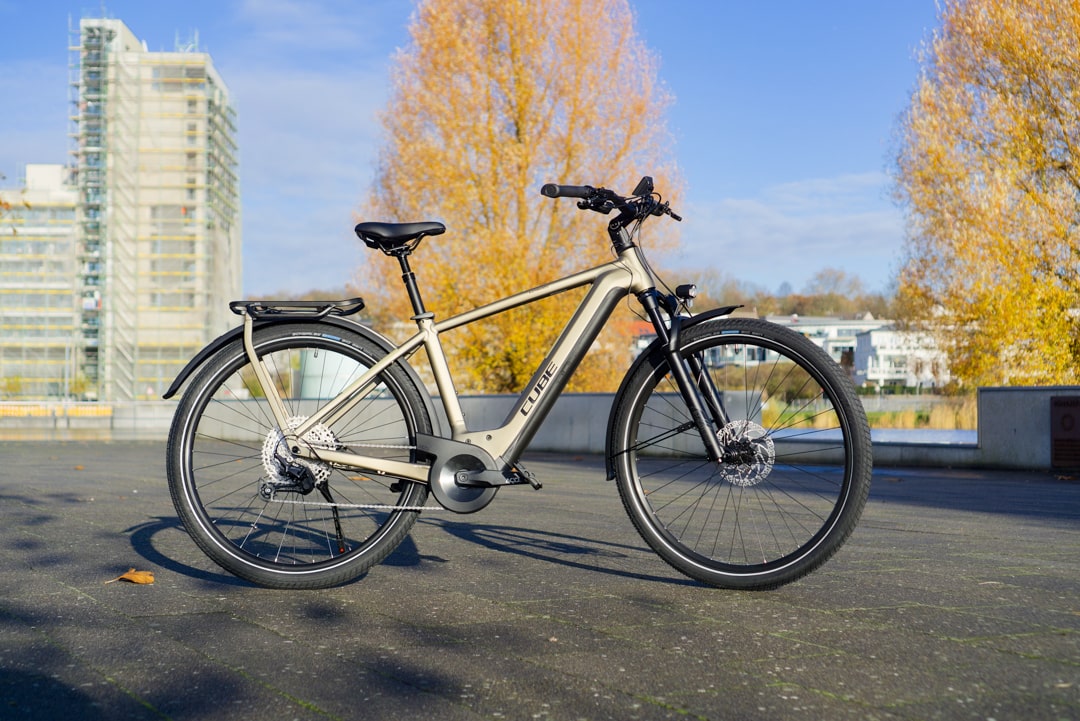 e mtb fully aluminium Trek Slash+ 9.7 2026 - SRAM Eagle 70 Transmission 1x12sp - (29|27.5) | EXCELLENT Check out the different Pedelec 25 km/h Farbe:Weiß/Grau The finely tuned mix