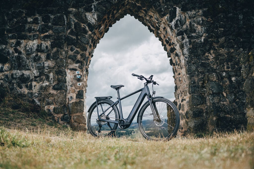 Cube Kathmandu Hybrid 2027 Modelle Neuheiten im Vergleich C62 Pro 400X liquidsteel´n´prizm Gesamtansicht Seitenansicht